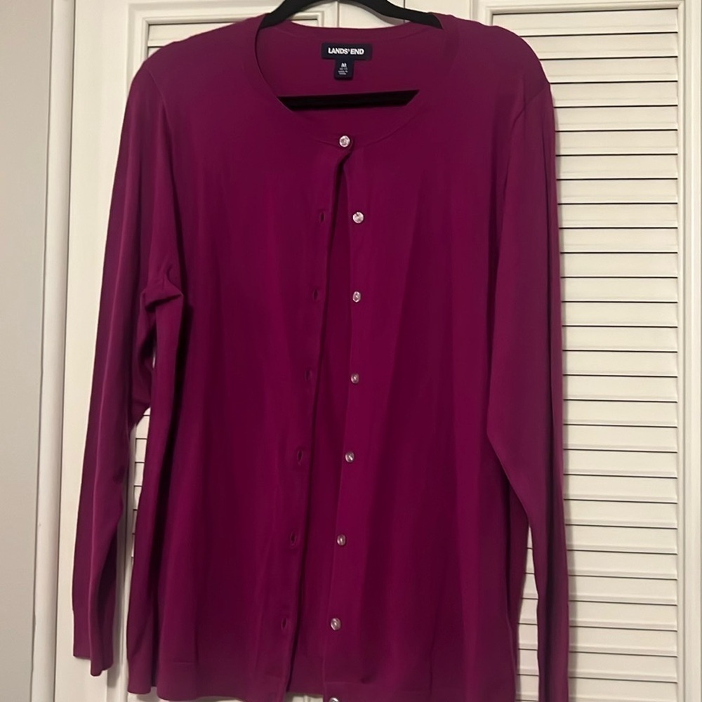 Lands end cardigan size m color burnt Burgundy looks new!!!